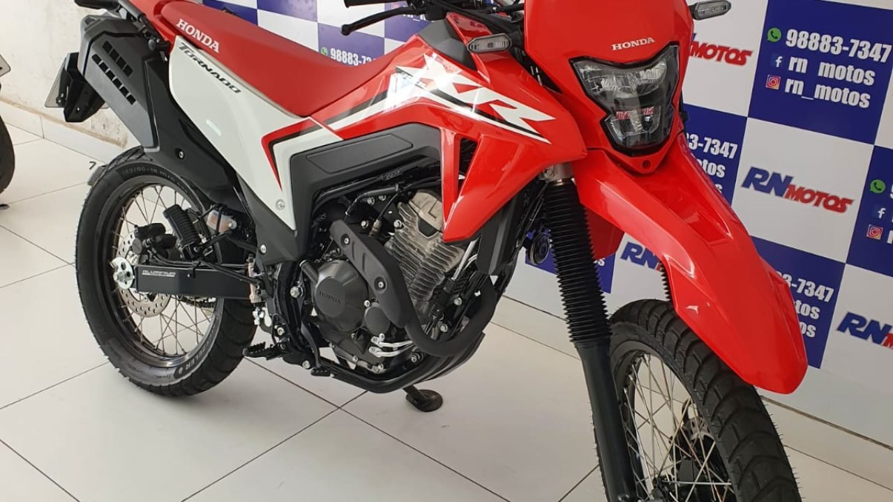 HONDA TORNADO 300 2025 - foto 4