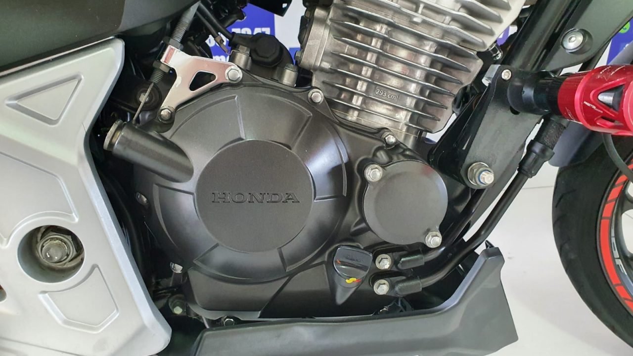 HONDA TWISTER 300F 2023 - foto 5