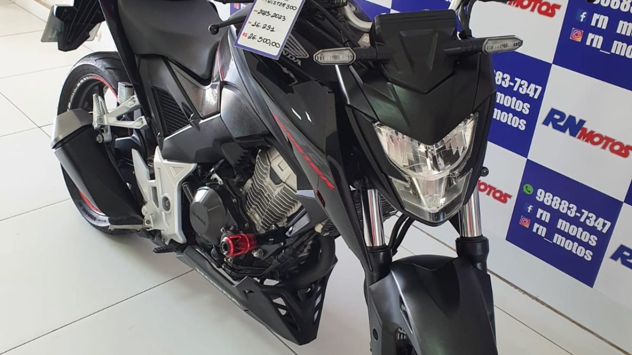 HONDA TWISTER 300F 2023 - foto 4