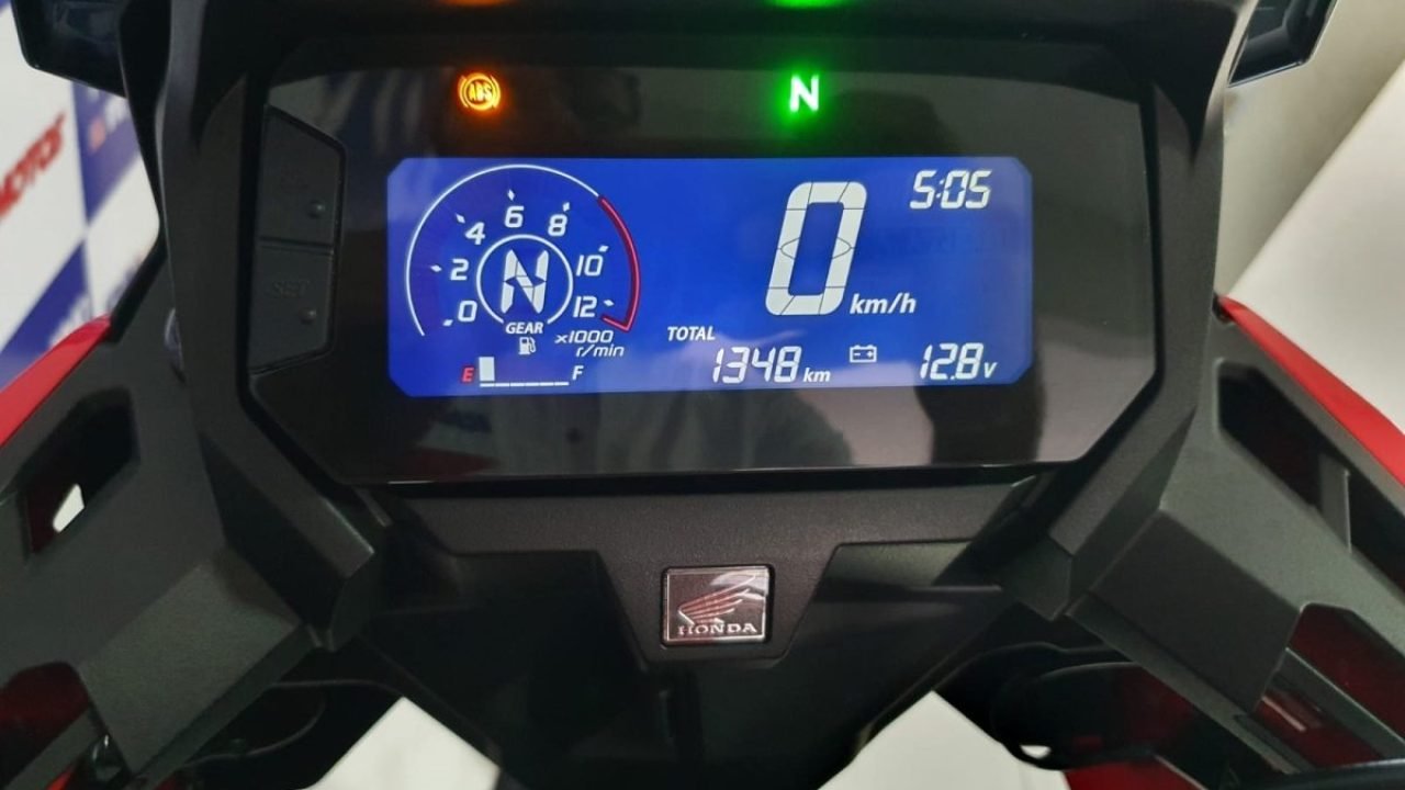 HONDA SAHARA 300 - foto 3